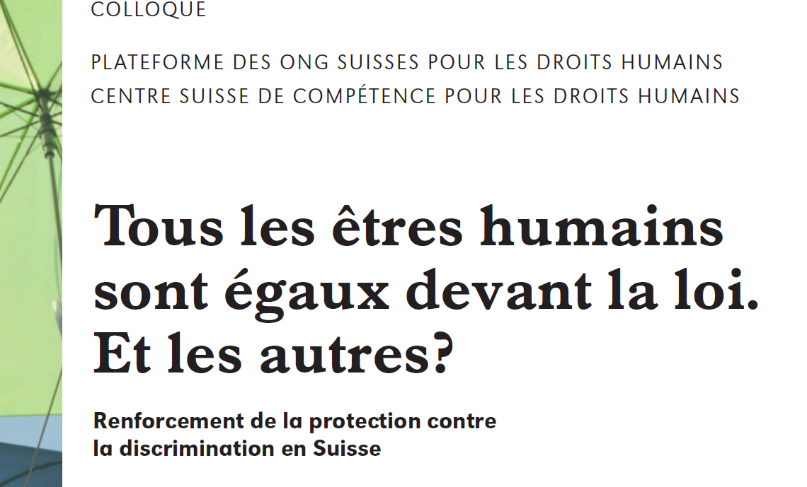Tenu le 2 novembre 2020, le colloque que la Plateforme des ONG suisses pour les droits humains et le Centre suisse de compétence pour les droits humains (CSDH) ont consacré à la protection contre la discrimination en Suisse a été un grand succès. Plus de 140 spécialistes issus d’ONG, de groupes d’action, de centres de conseil, de milieux scientifiques et de services administratifs ont en effet pris part aux débats, qui ont abouti à une conclusion sans appel: pour faire avancer la cause de la protection contre la discrimination, il est indispensable d’élaborer des stratégies communes et de travailler en réseau.