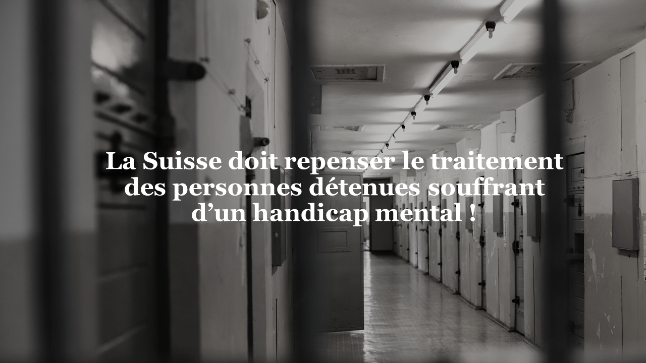 La pratique pénitentiaire en Suisse viole les Règles Nelson Mandela dans les domaines de la détention préventive, de l'isolement cellulaire, des soins de santé et du traitement des personnes présentant des problèmes psychiques. C'est la conclusion à laquelle parvient le Centre suisse de compétence pour les droits humains (CSDH) dans une étude publiée en septembre 2020.